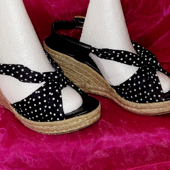 LAURA ASHLEY 8B 38 WEDGED SANDLES BLK /WHT CLOTH POKO DOT LEATHER PLATFORM SHOES - Picture 2 of 13